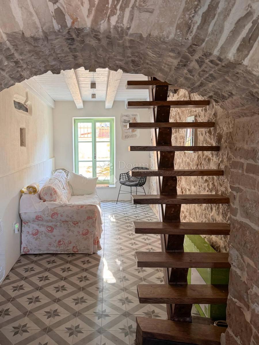 Casa Svetvinčenat, 68m2