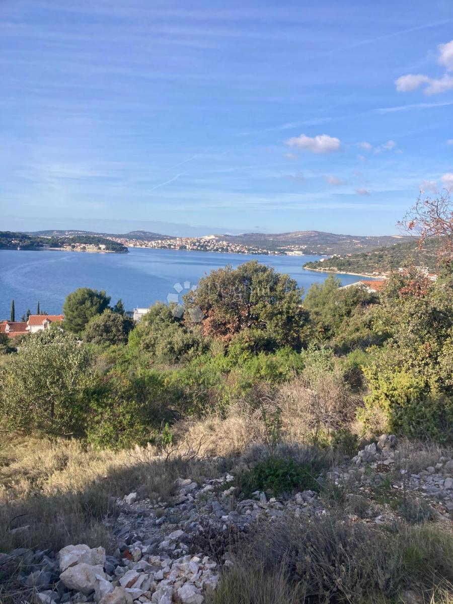 Terreno edificabile Ražanj, Rogoznica, 1.417m2