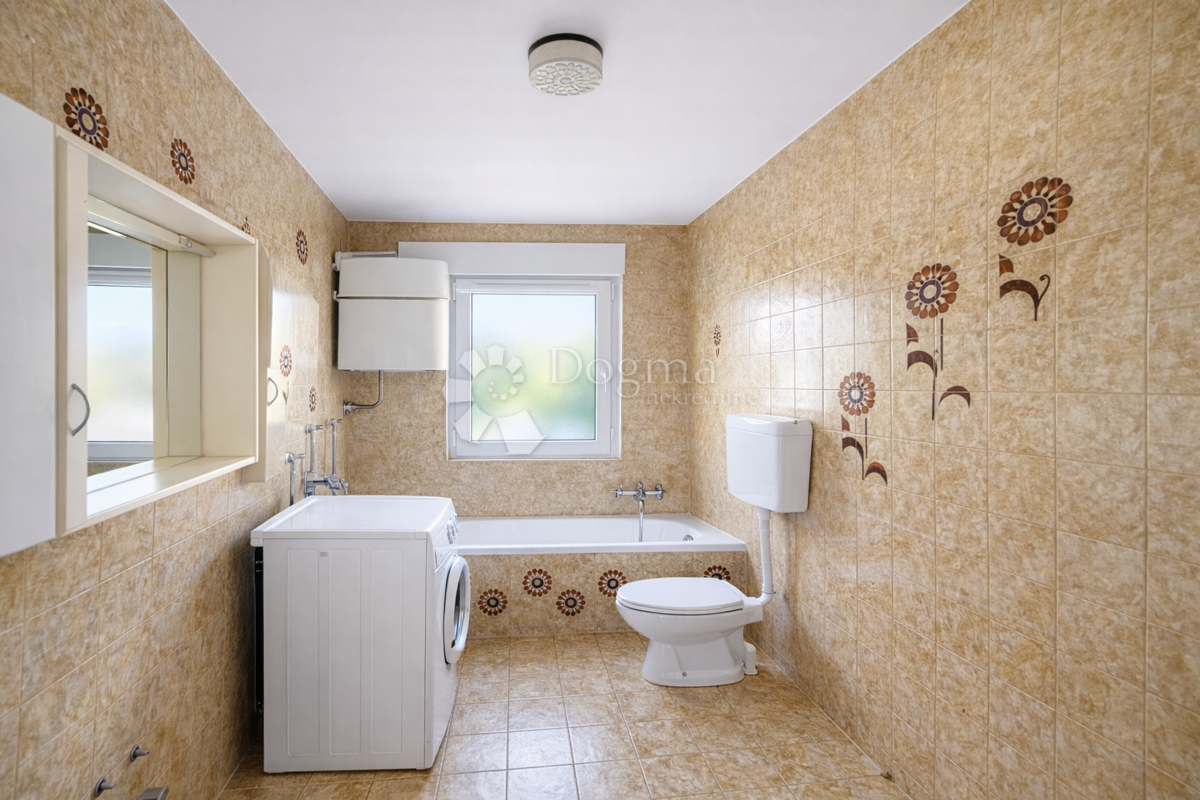 Allogio Vidikovac, Pula, 100m2