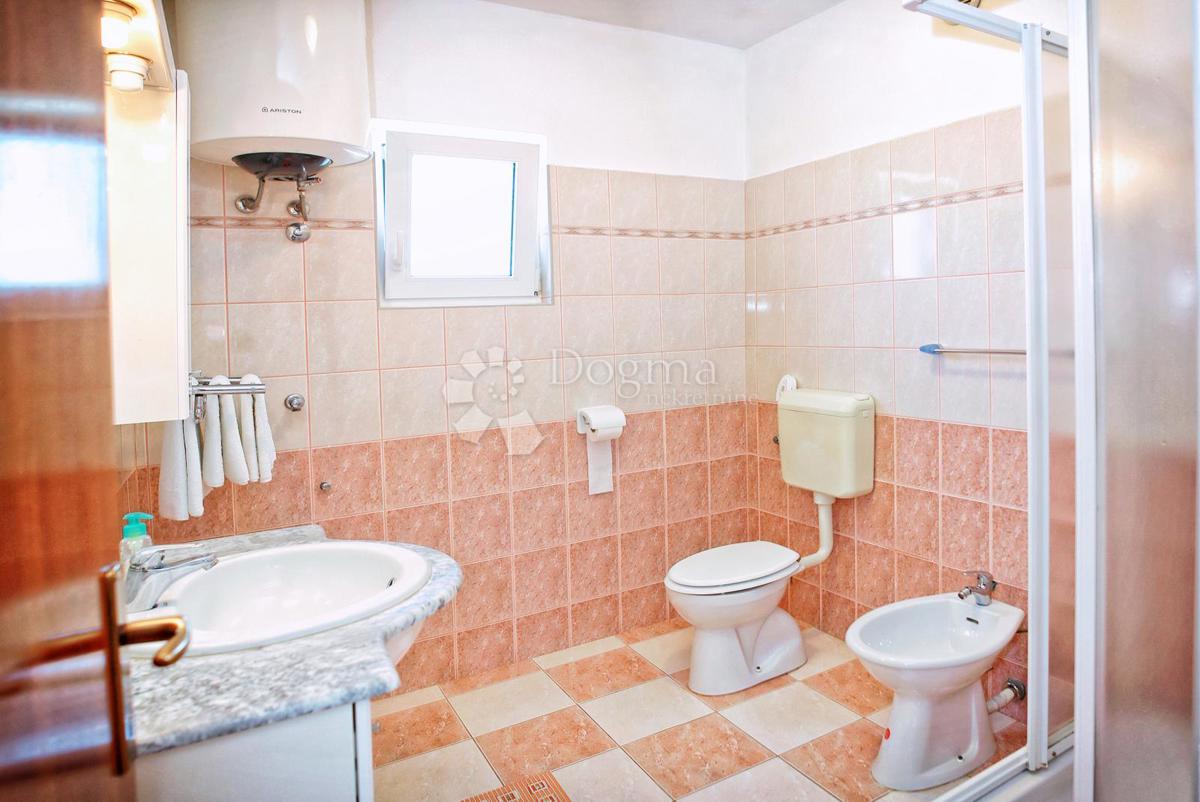 Casa Vlašići, Pag, 294,76m2