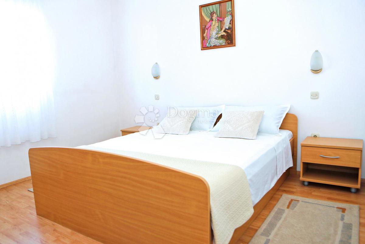 Casa Vlašići, Pag, 294,76m2