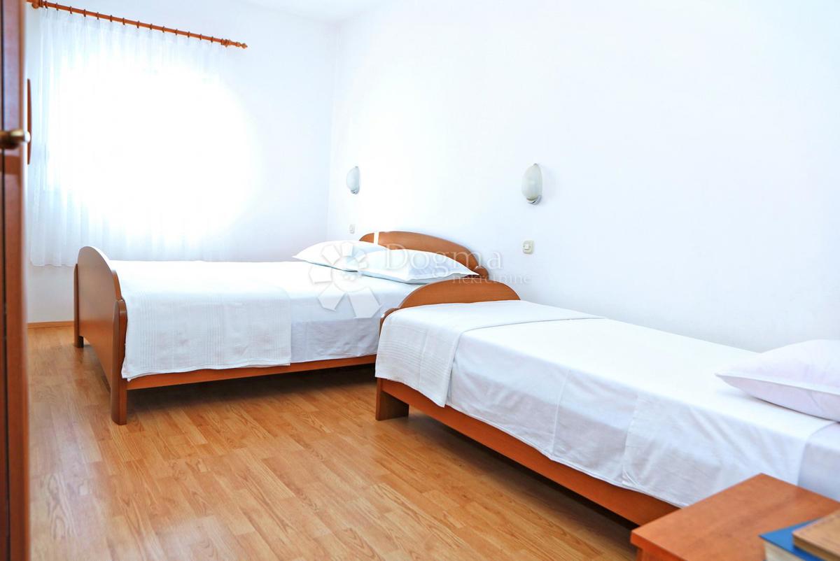 Casa Vlašići, Pag, 294,76m2