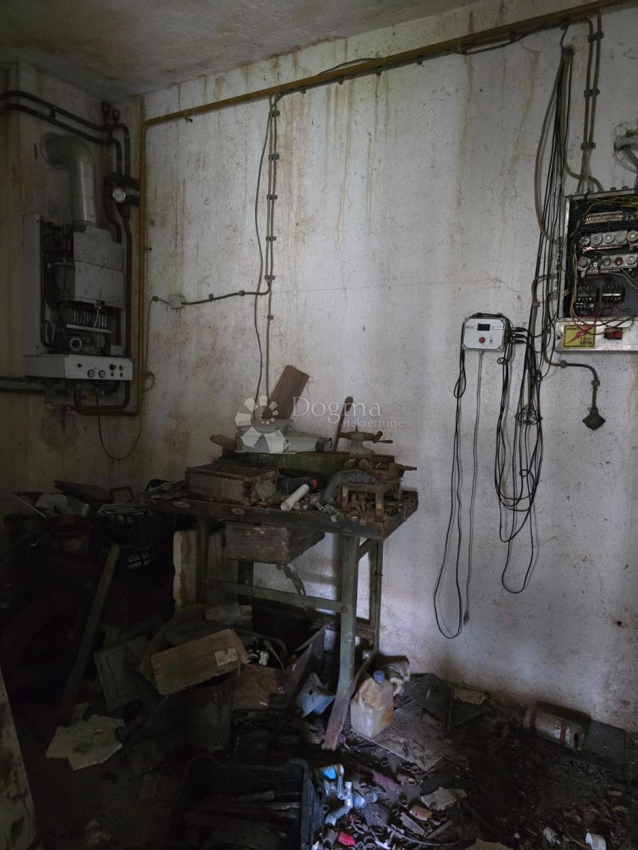 Casa Gornje Psarjevo, Sveti Ivan Zelina, 885m2