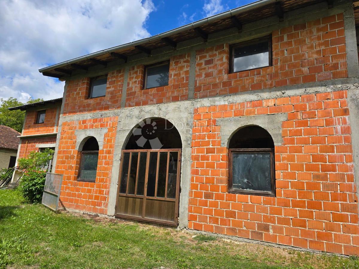 Casa Gornje Psarjevo, Sveti Ivan Zelina, 885m2