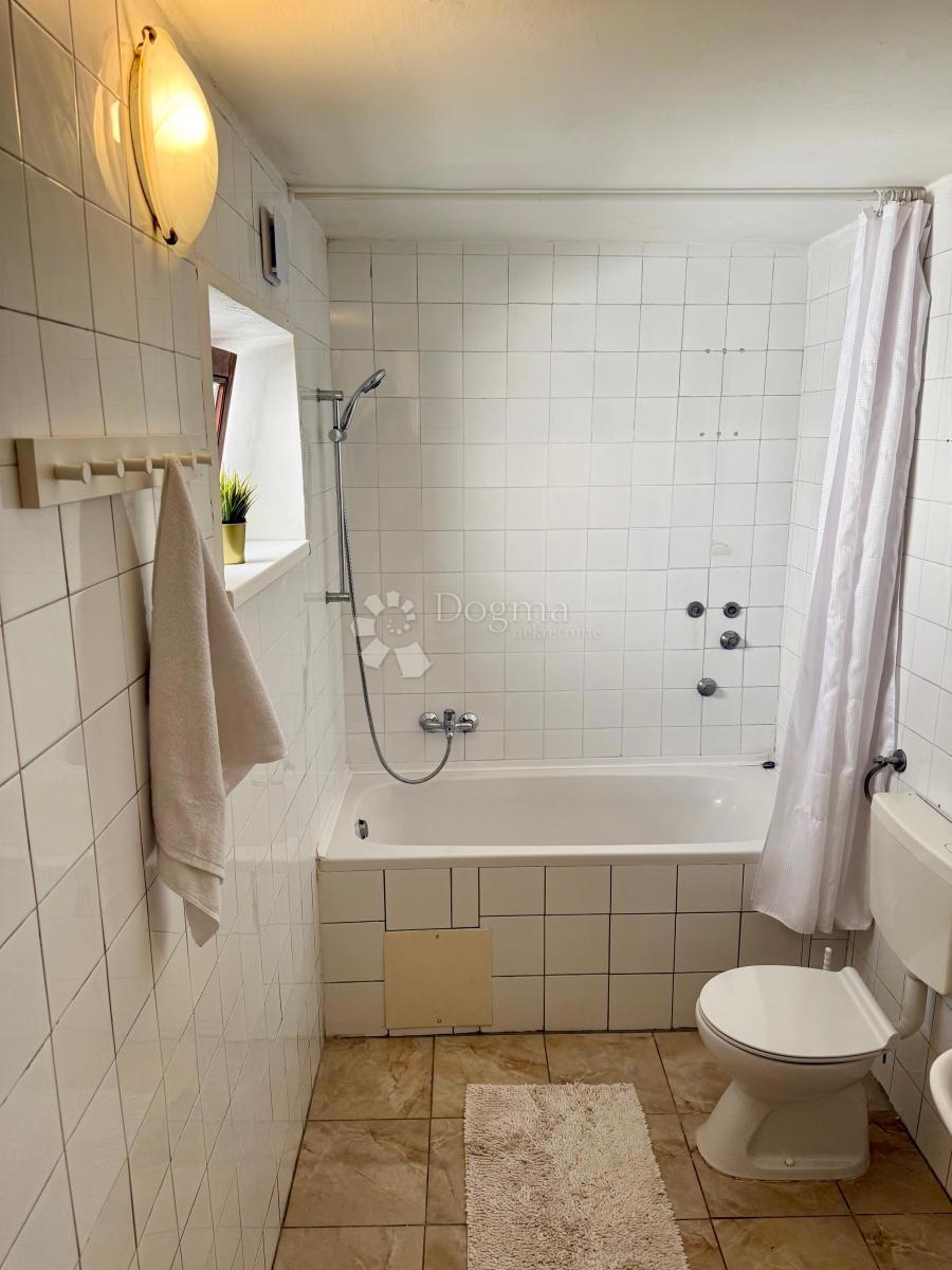 Allogio Ferenščica, Peščenica - Žitnjak, 70m2