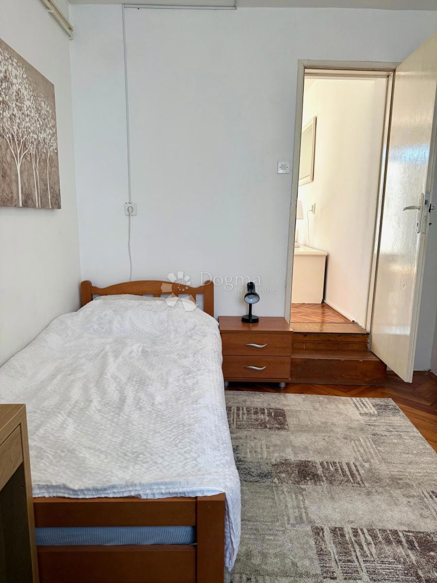 Allogio Ferenščica, Peščenica - Žitnjak, 70m2