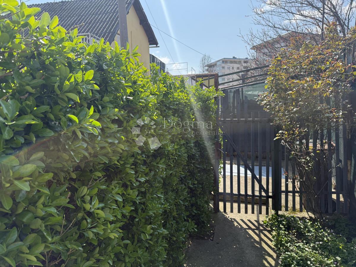 Allogio Ferenščica, Peščenica - Žitnjak, 70m2