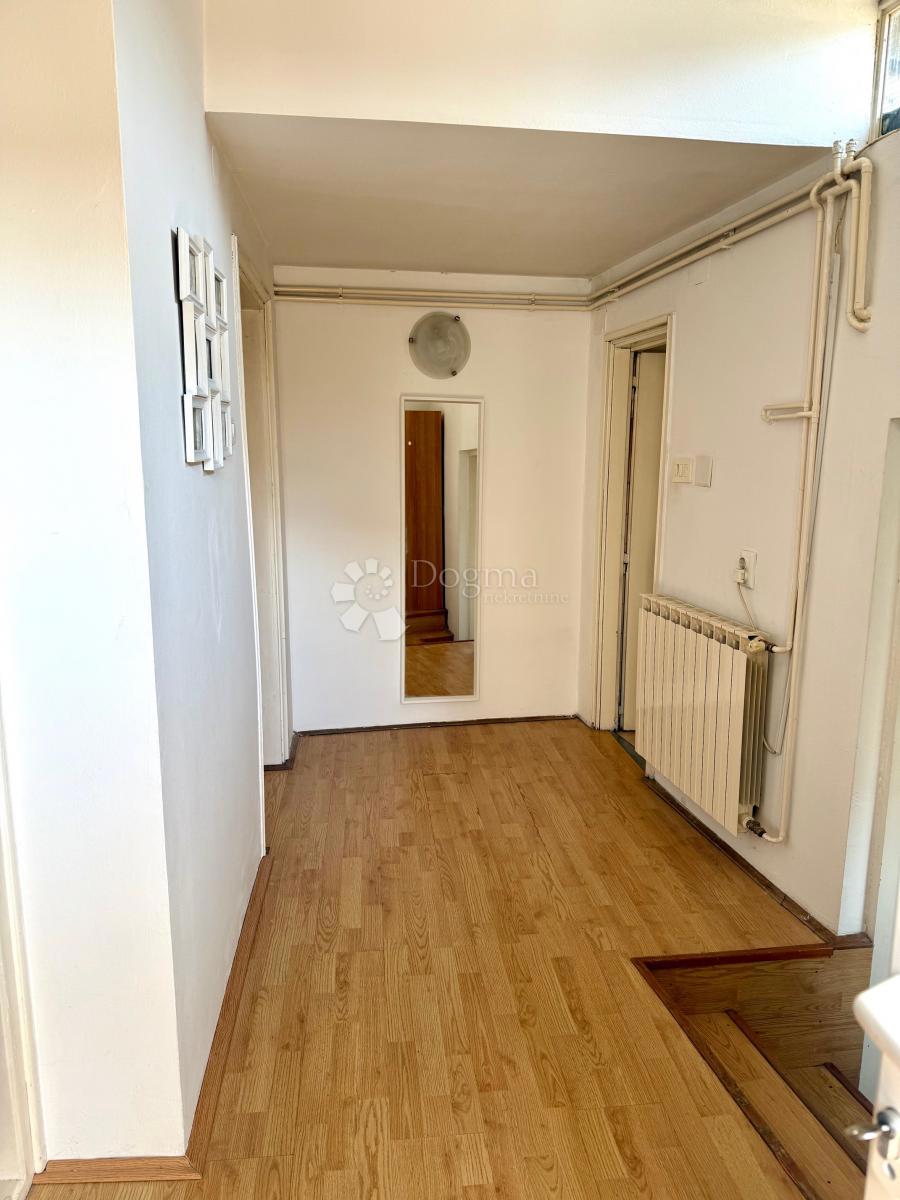 Allogio Ferenščica, Peščenica - Žitnjak, 70m2