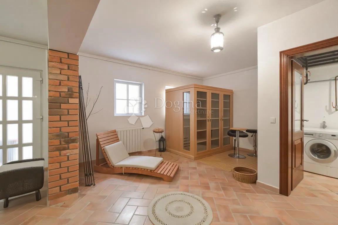 Casa Granešina, Gornja Dubrava, 450m2