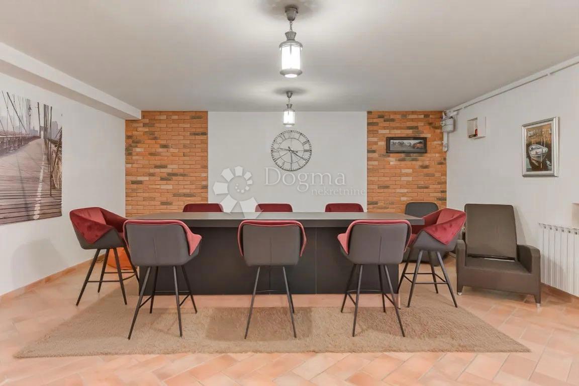 Casa Granešina, Gornja Dubrava, 450m2