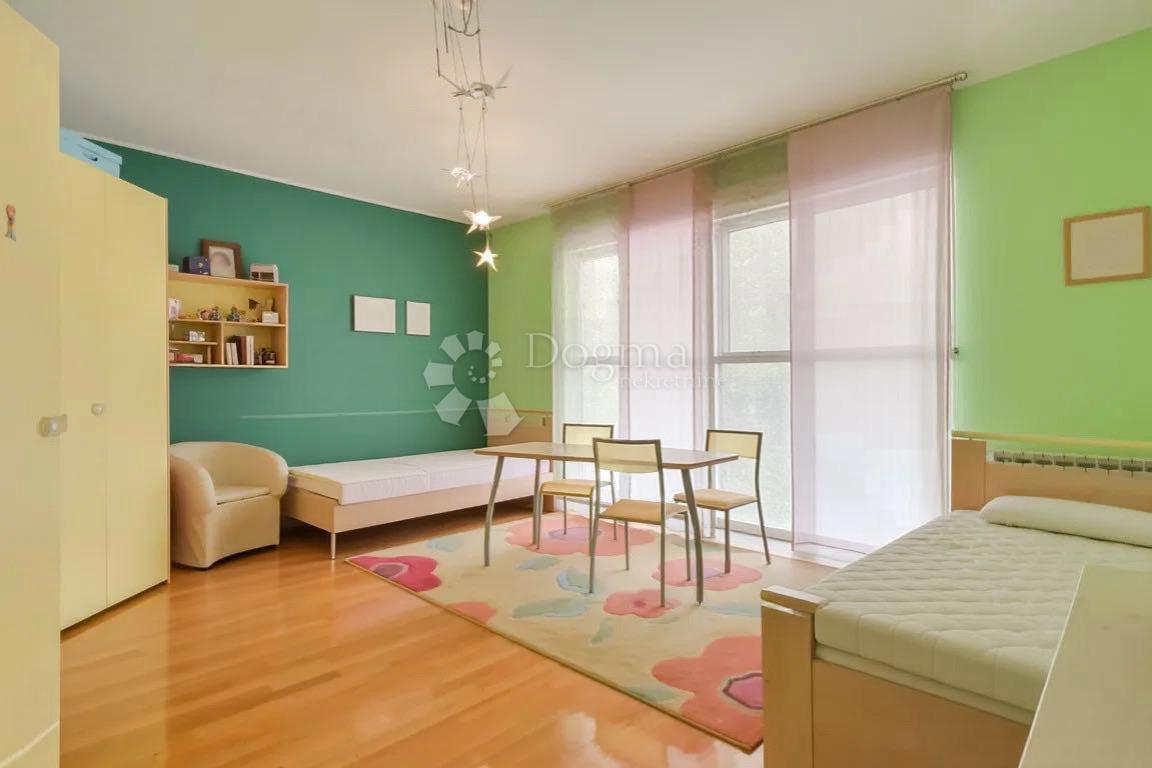 Casa Granešina, Gornja Dubrava, 450m2