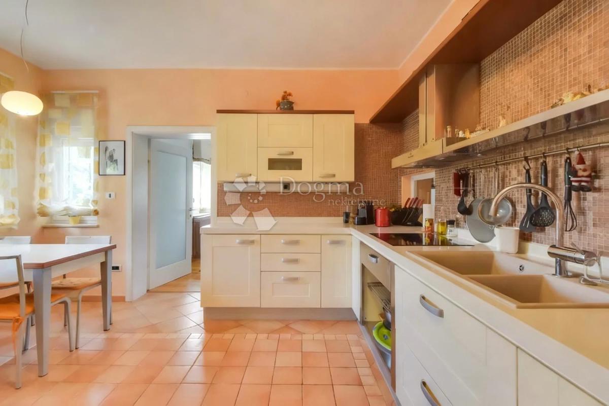 Casa Granešina, Gornja Dubrava, 450m2