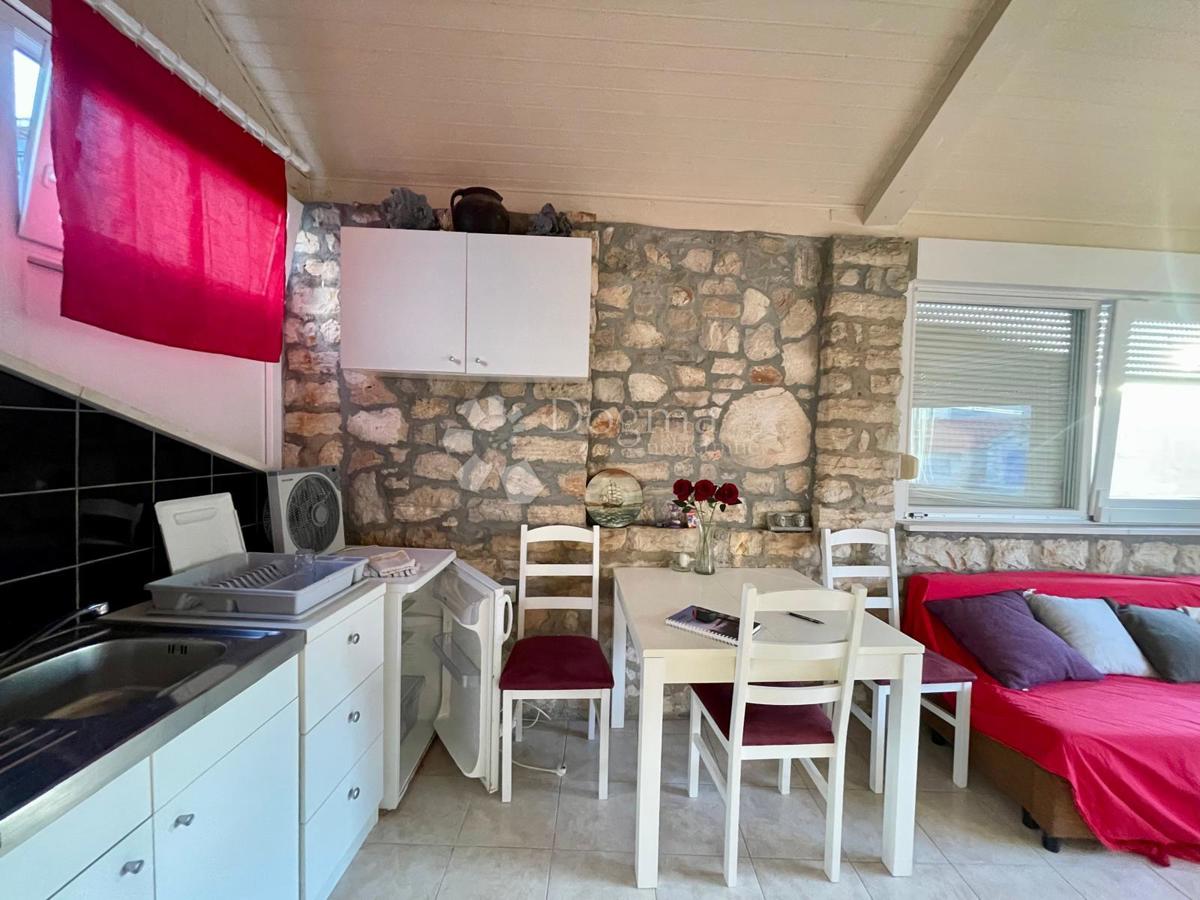 Casa Tribunj, 83,54m2