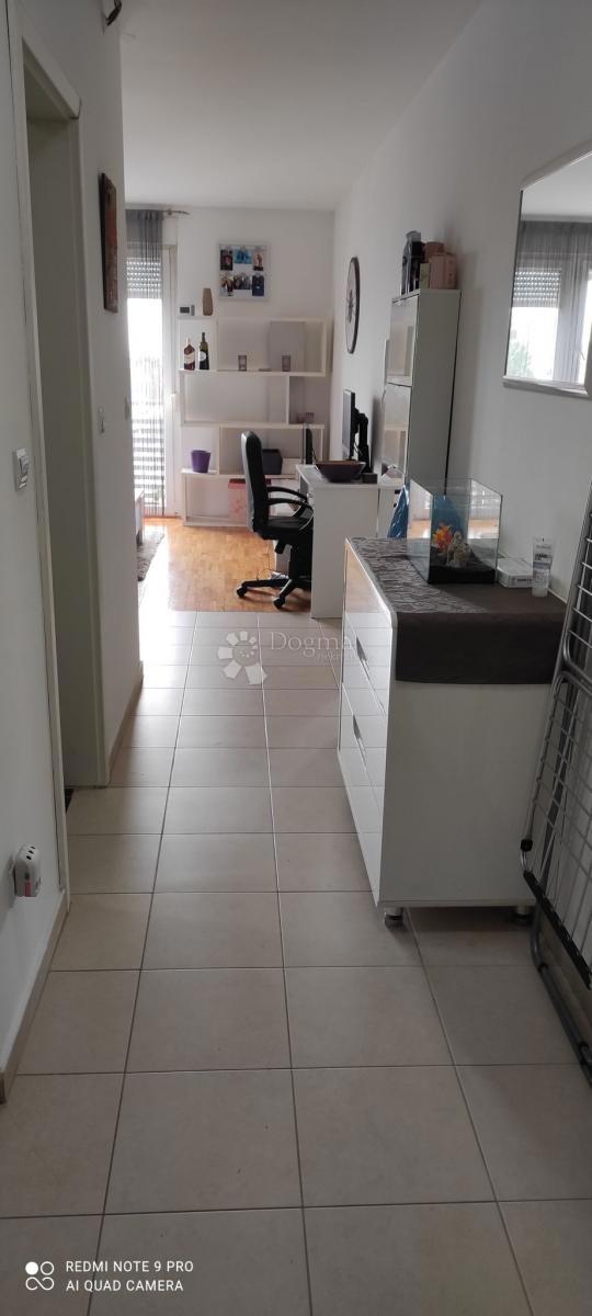 Allogio Retfala, Osijek, 30,55m2