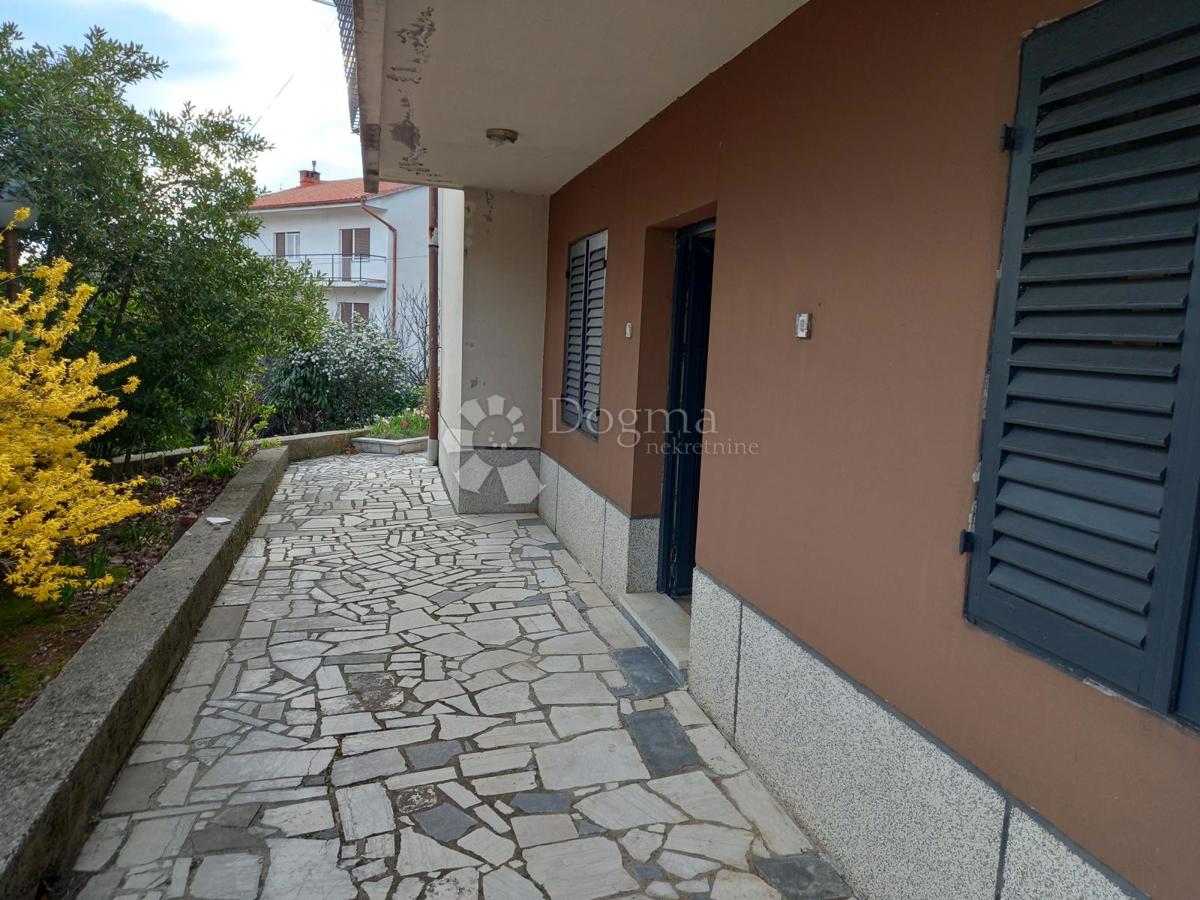 Casa Drenova, Rijeka, 300m2