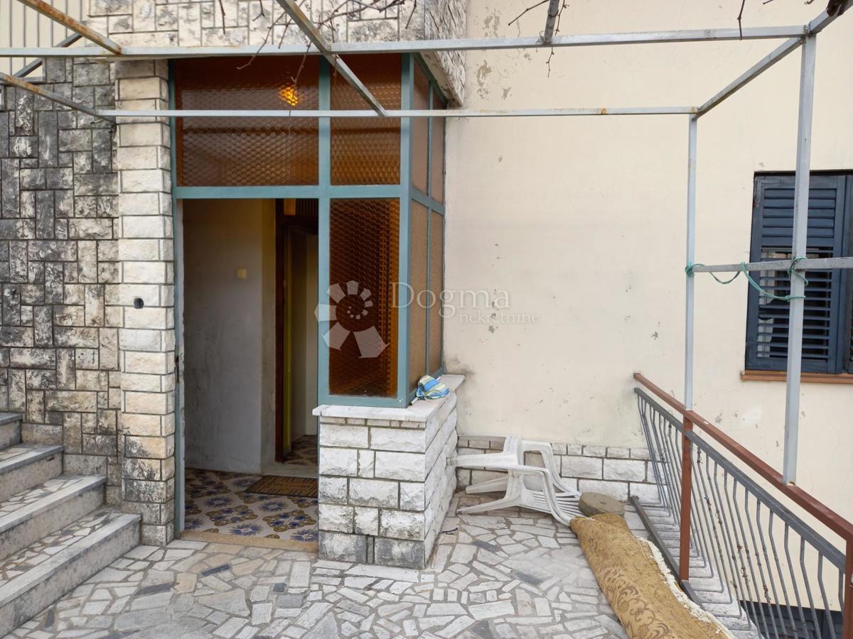 Casa Drenova, Rijeka, 300m2