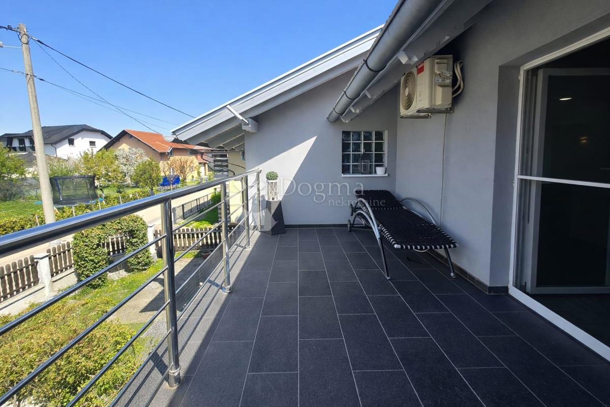 Casa Resnik, Peščenica - Žitnjak, 228m2