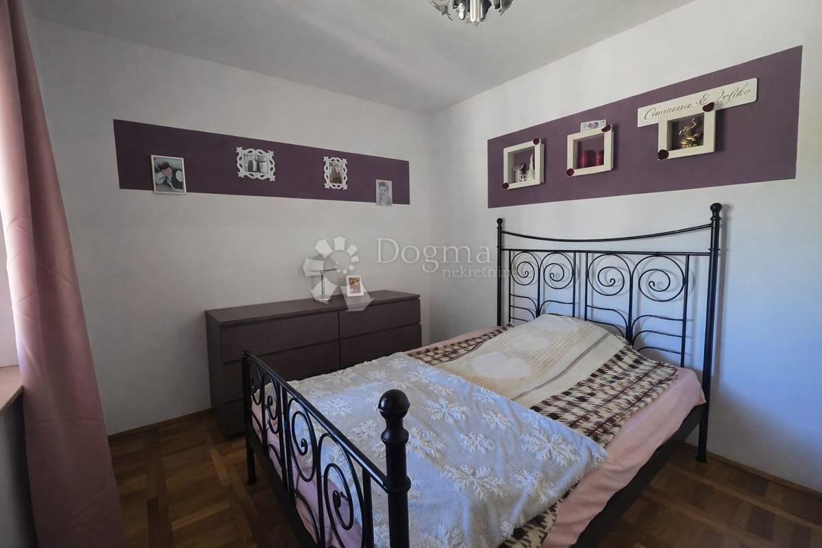 Casa Resnik, Peščenica - Žitnjak, 228m2