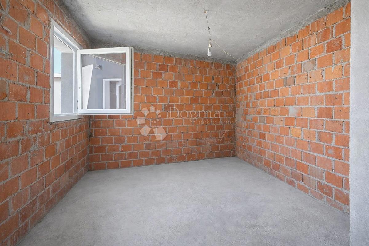 Casa Resnik, Peščenica - Žitnjak, 228m2