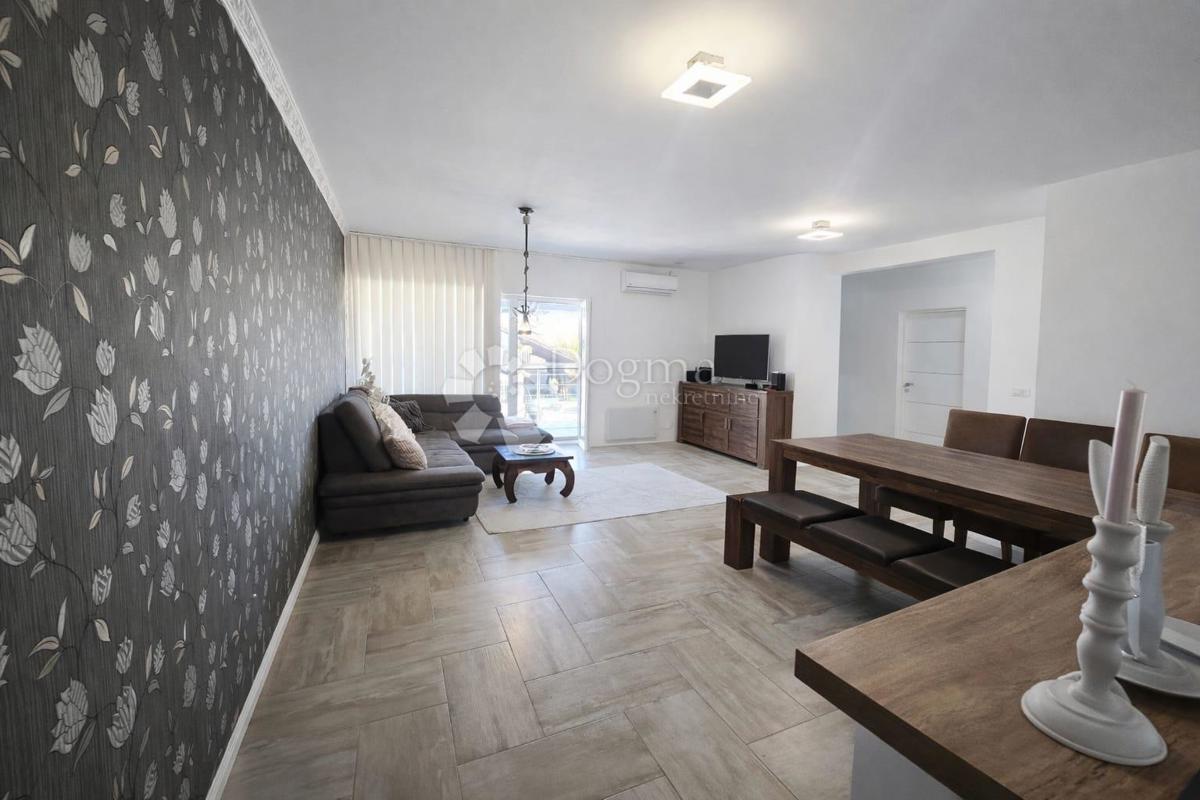 Casa Resnik, Peščenica - Žitnjak, 228m2