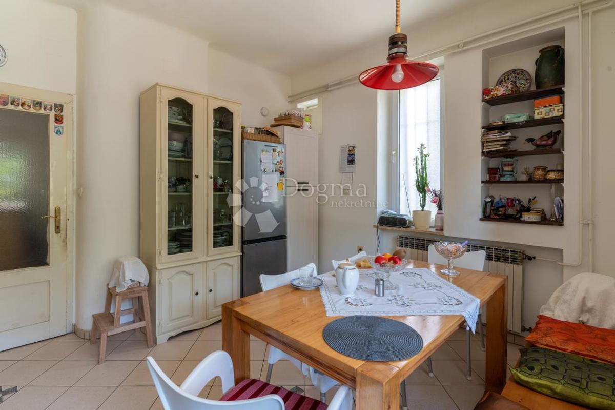 Casa Gornji grad, Gornji Grad - Medveščak, 136m2