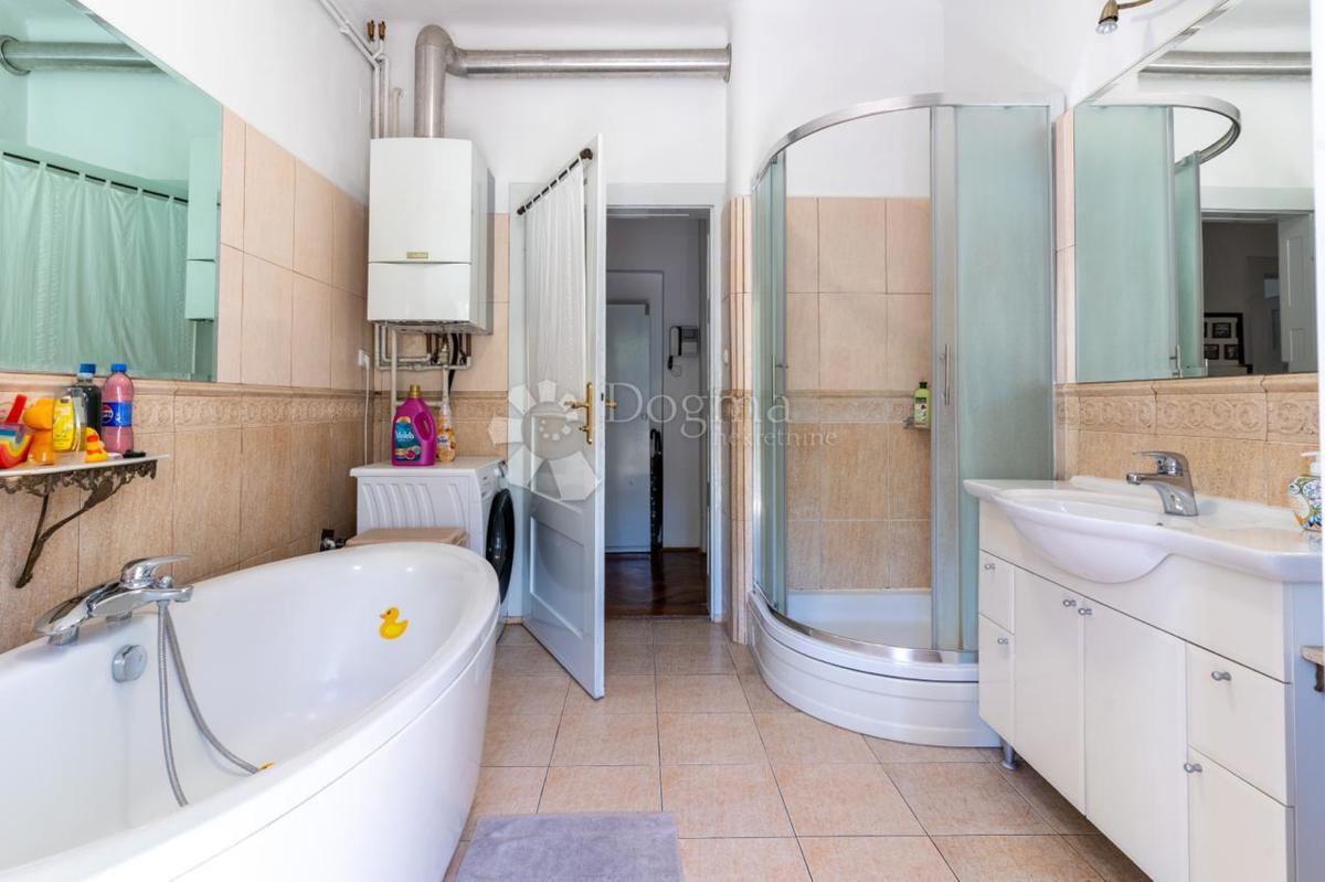 Casa Gornji grad, Gornji Grad - Medveščak, 136m2