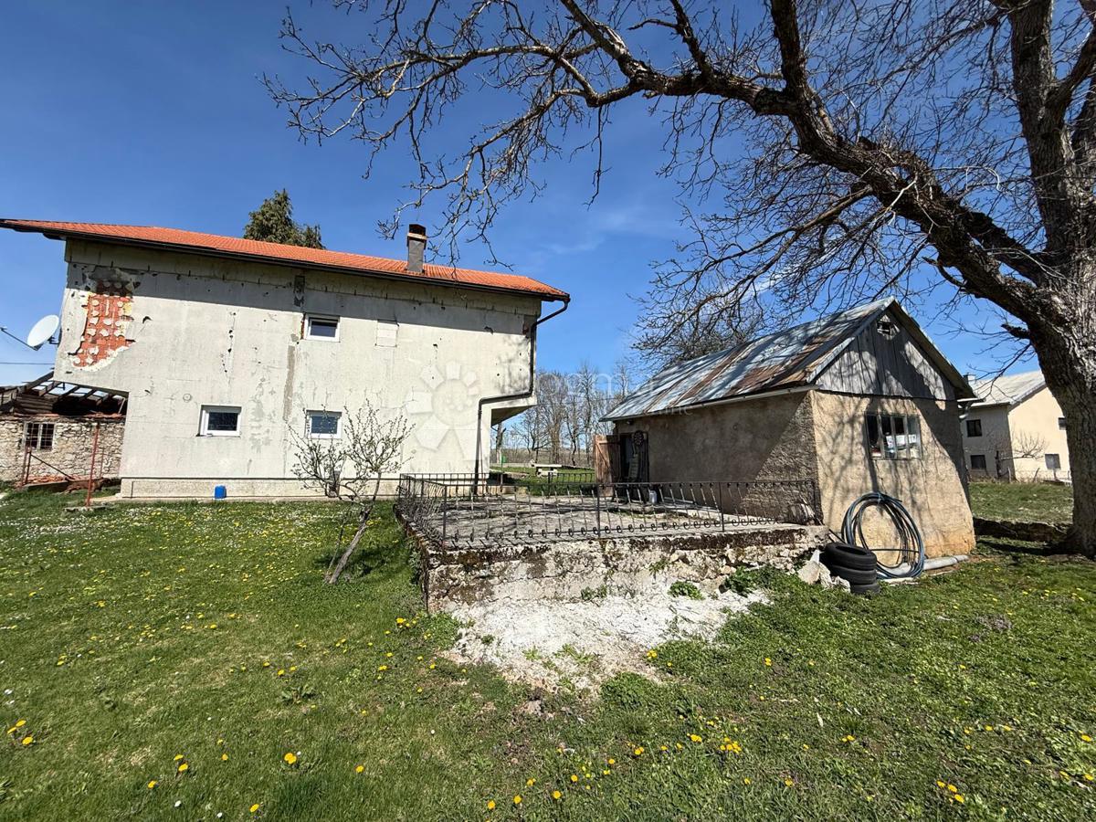 Casa Tolić, Udbina, 190m2