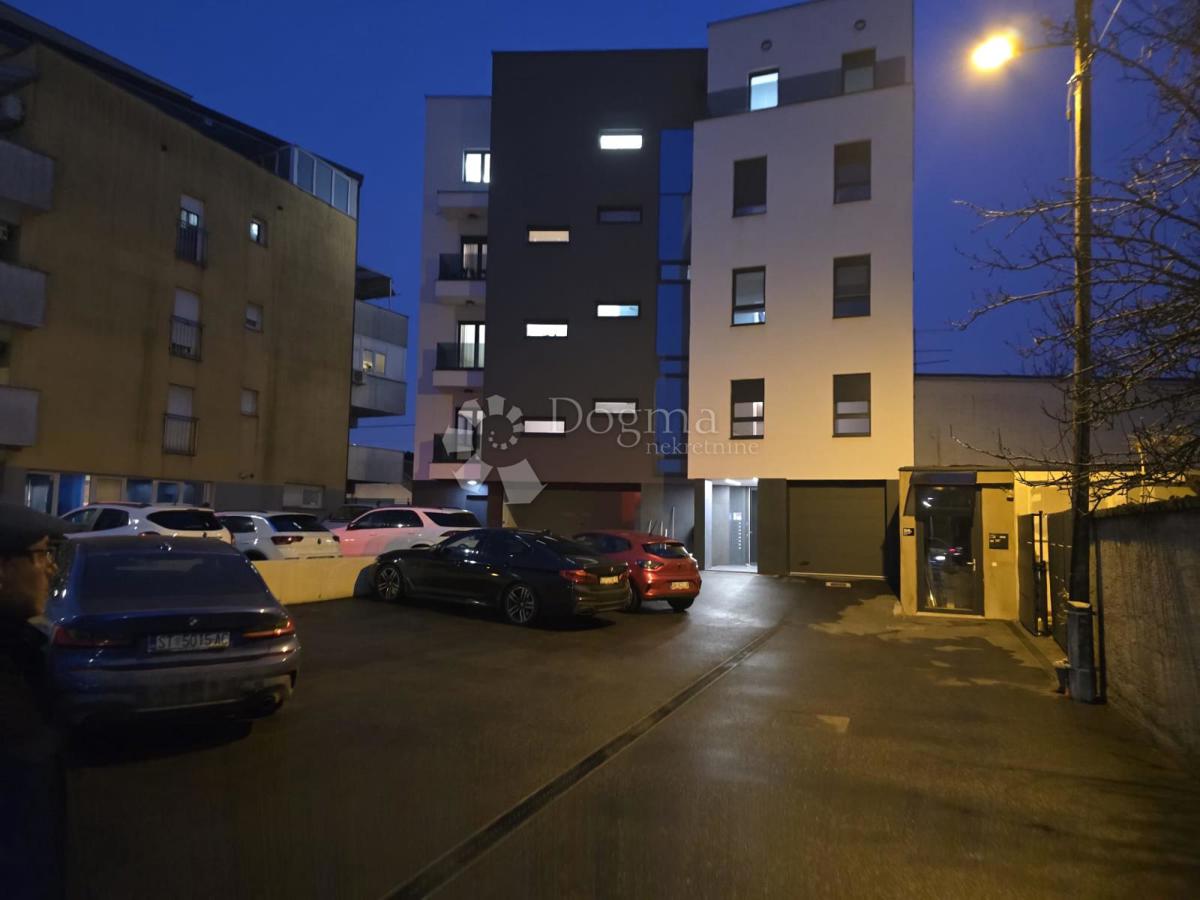 Allogio Rudeš, Trešnjevka - Sjever, 68,45m2