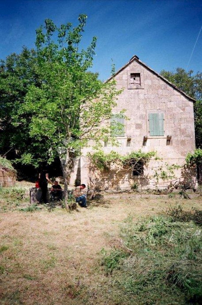 Casa Glavice, Sinj, 100m2