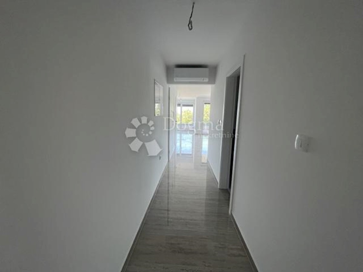 Appartamento Malinska, Malinska-Dubašnica, 98m2