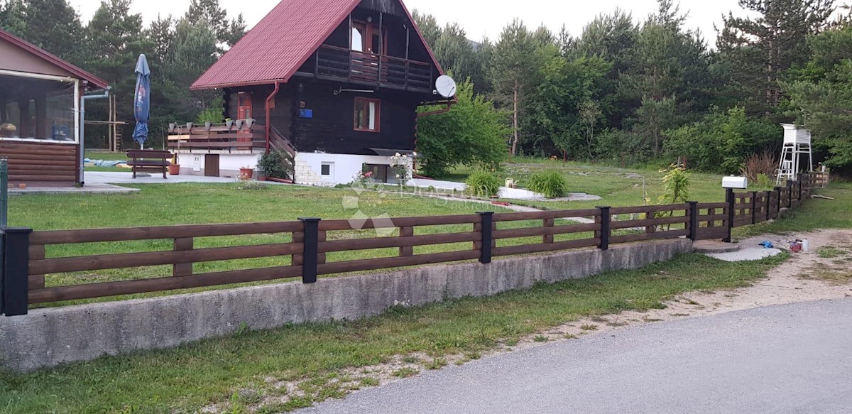 Casa Korenica, Plitvička Jezera, 300m2