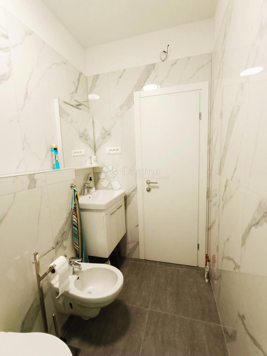 Casa Podstrana, 240m2