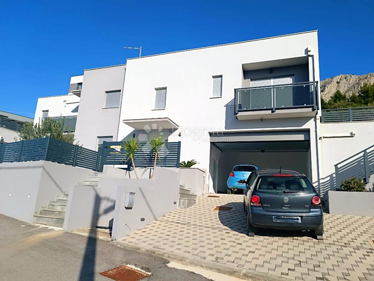 Casa Podstrana, 240m2