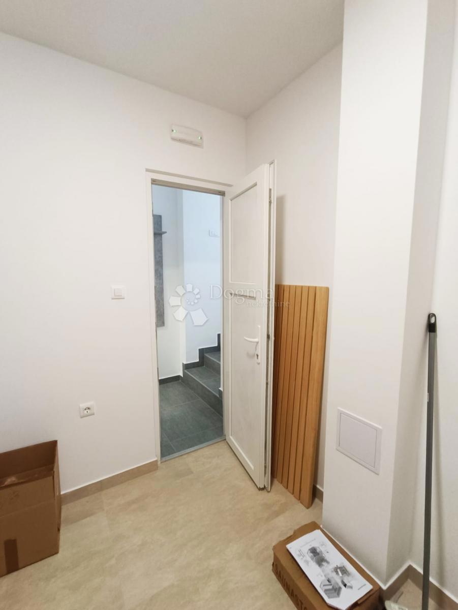 Casa Podstrana, 240m2