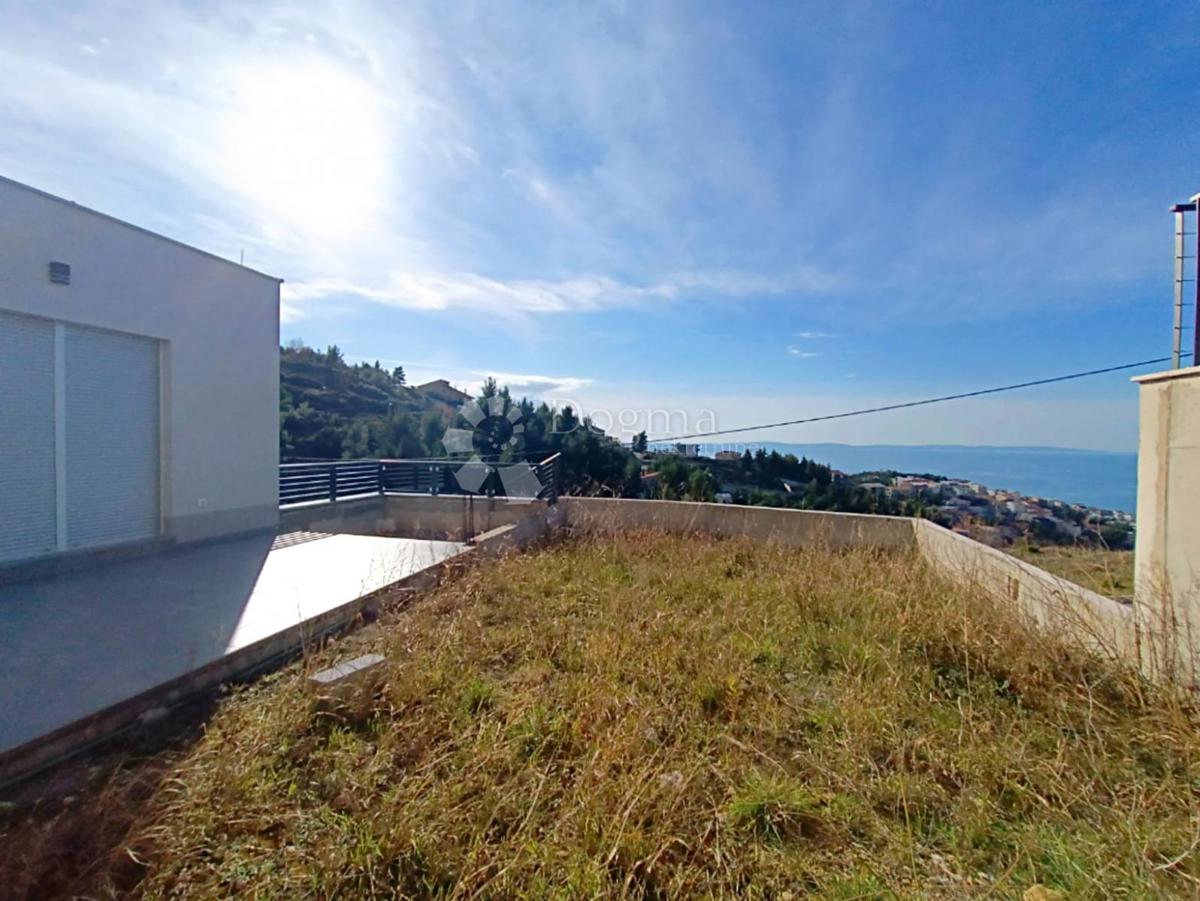 Casa Podstrana, 240m2