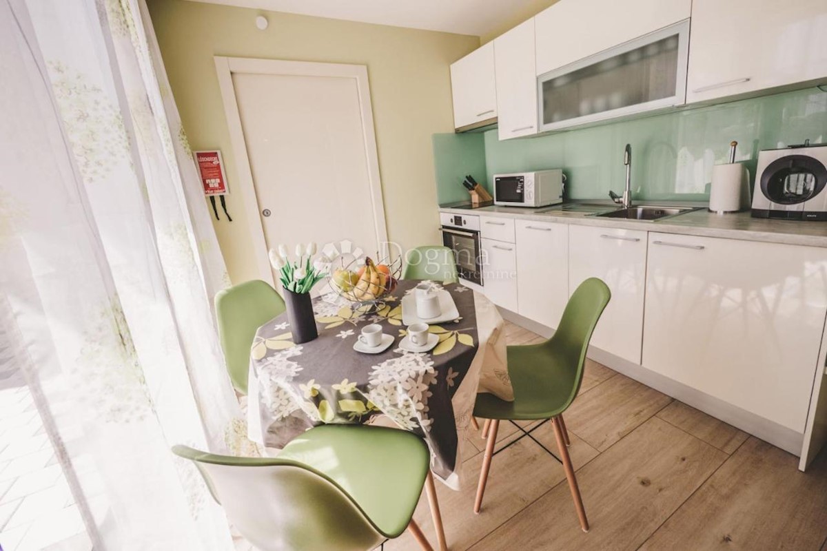 Casa Varoš, Šibenik, 360m2