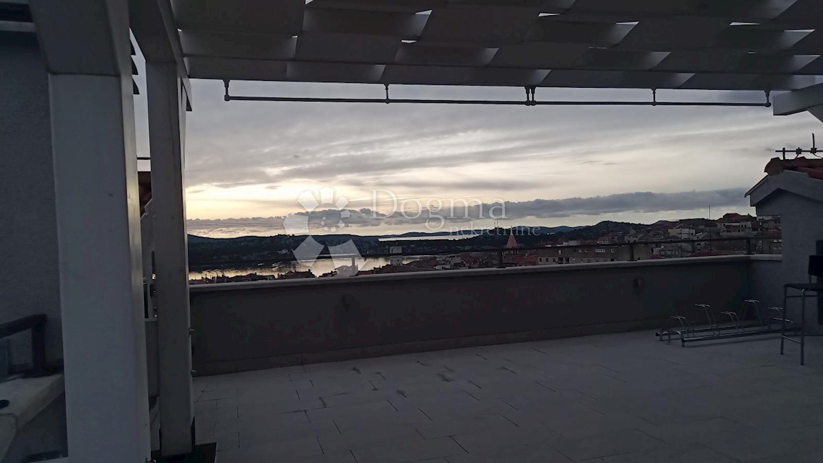 Casa Varoš, Šibenik, 360m2