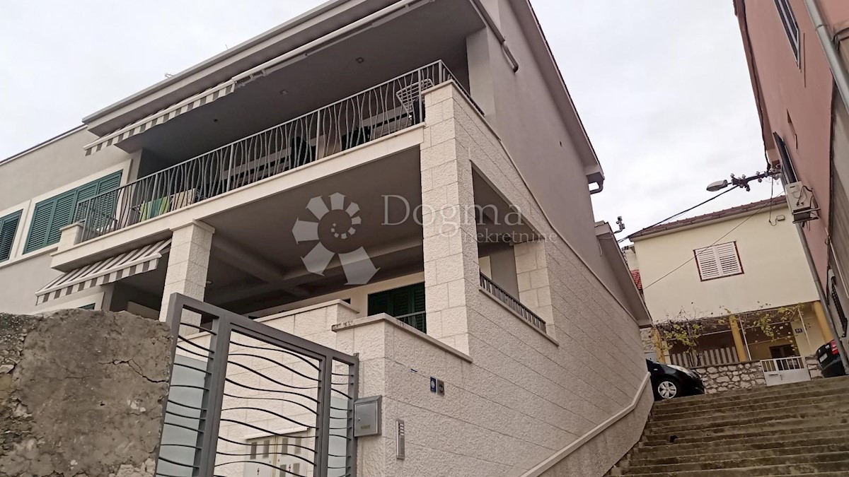 Casa Varoš, Šibenik, 360m2