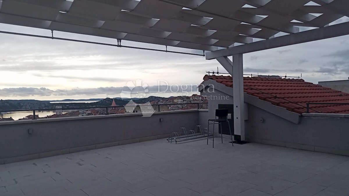 Casa Varoš, Šibenik, 360m2