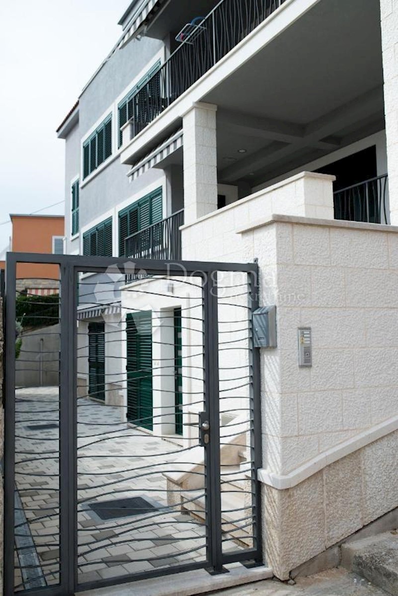 Casa Varoš, Šibenik, 360m2