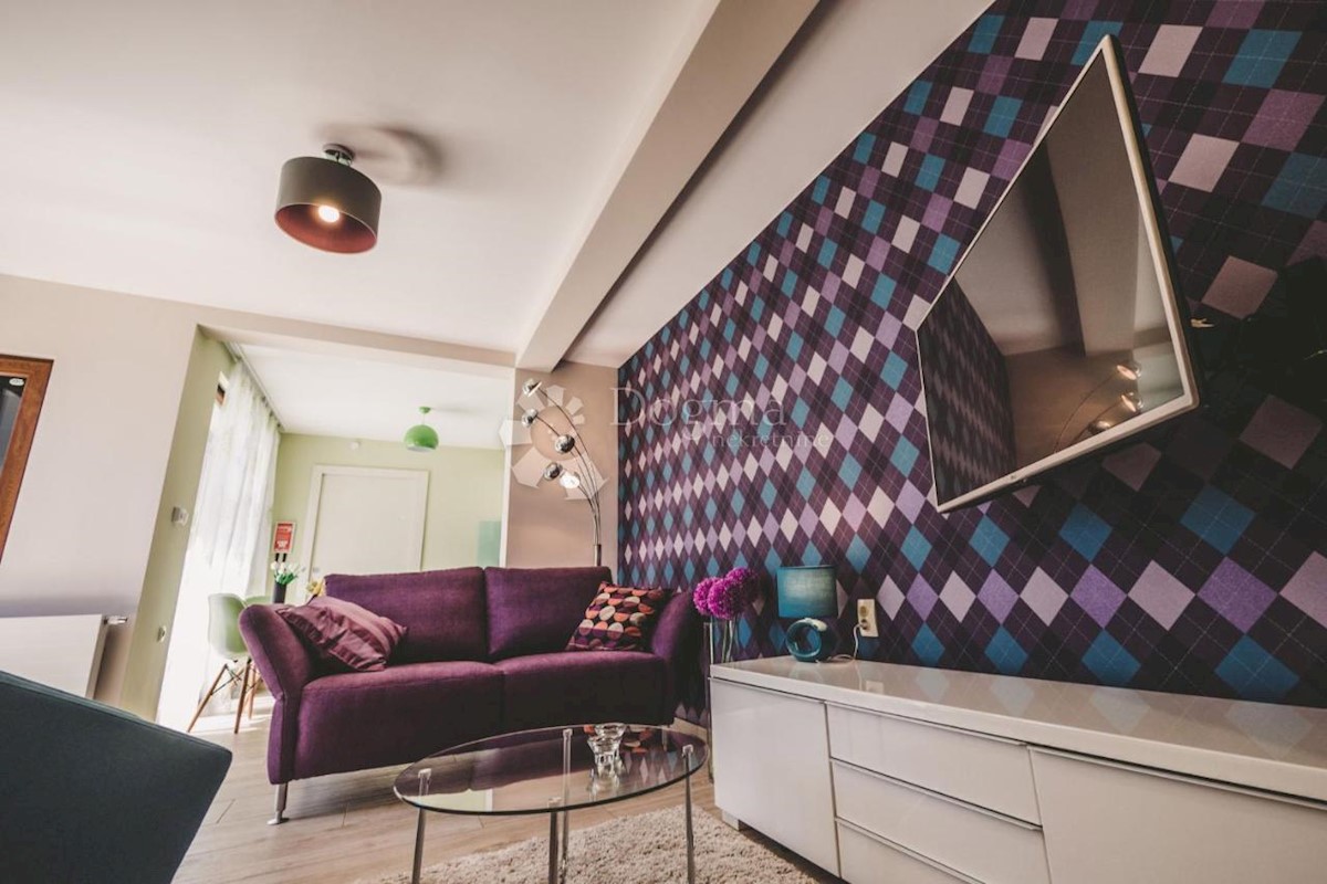 Casa Varoš, Šibenik, 360m2