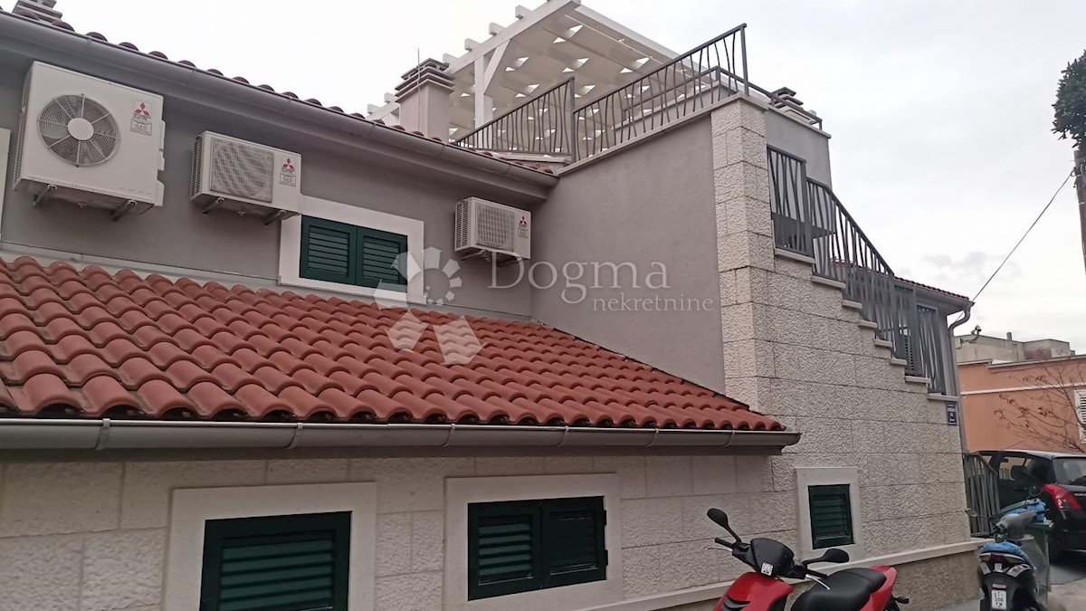 Casa Varoš, Šibenik, 360m2