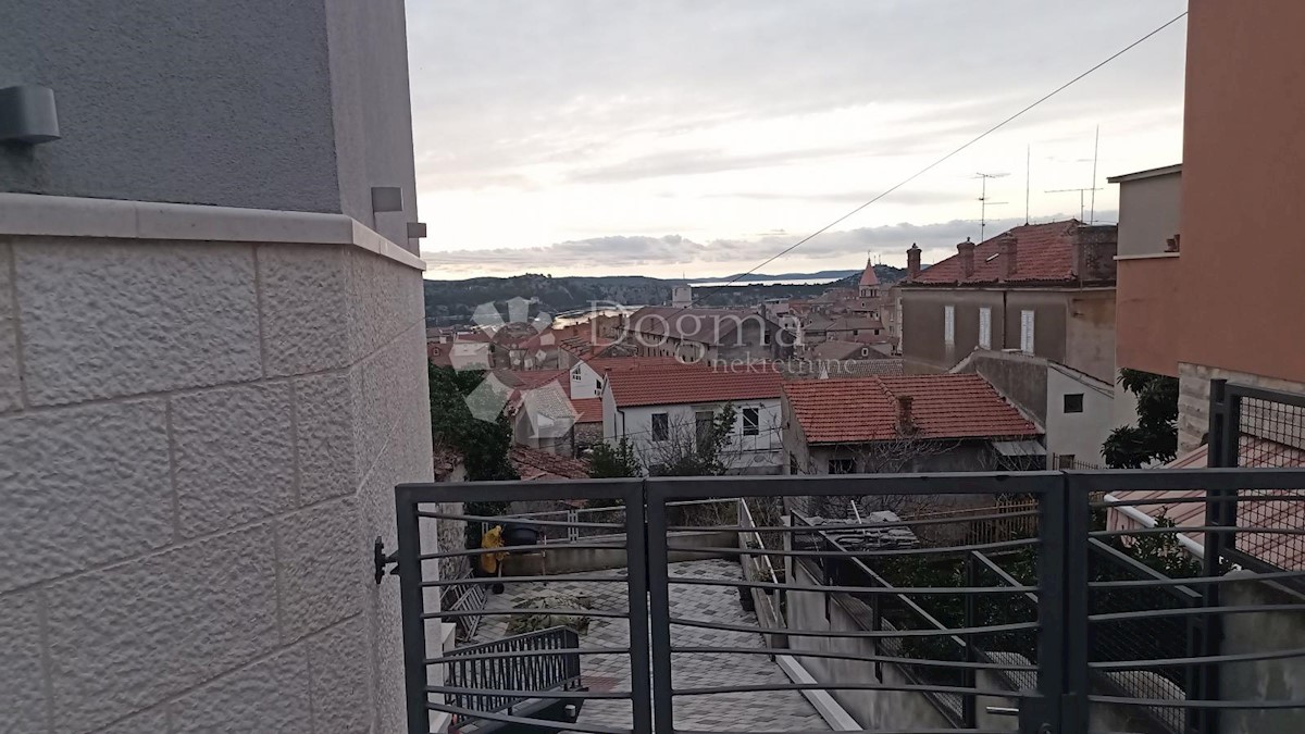 Casa Varoš, Šibenik, 360m2