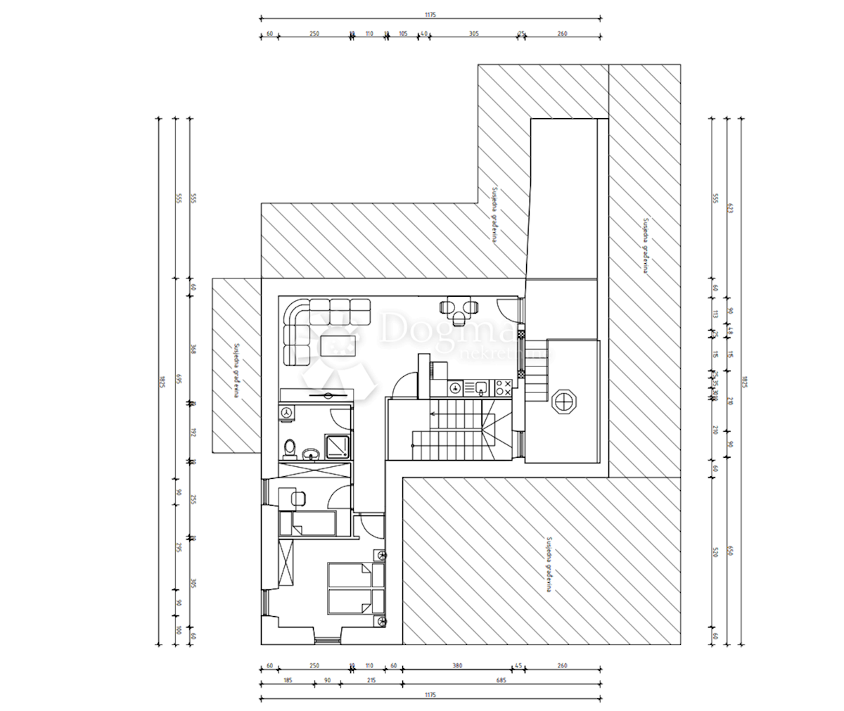 CASA RECENTEMENTE RISTRUTTURATA CON QUATTRO APPARTAMENTI