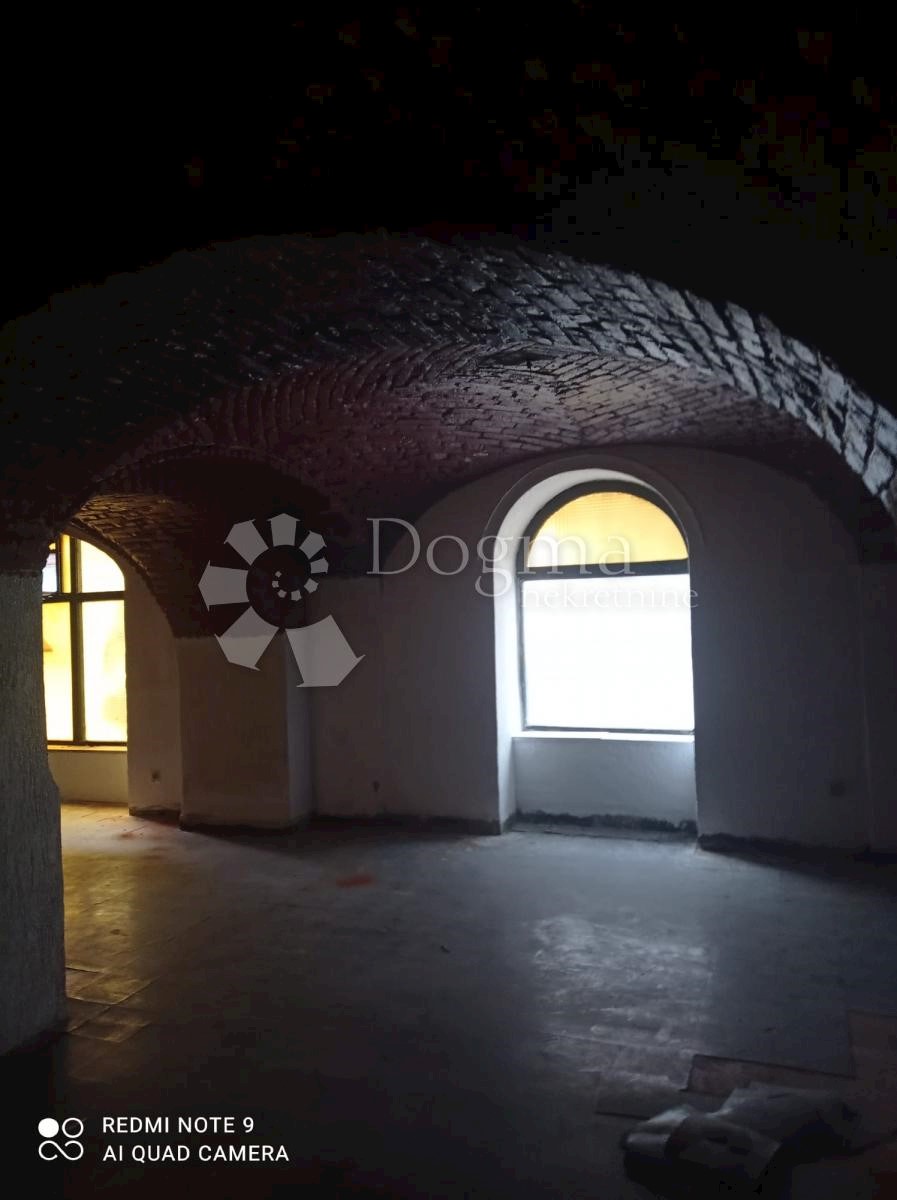 Locale commerciale Donji grad, Donji Grad, Ilica, 338,80m2