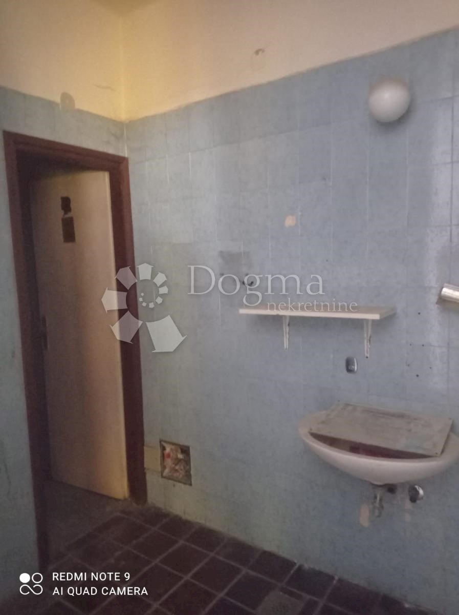 Locale commerciale Donji grad, Donji Grad, Ilica, 338,80m2