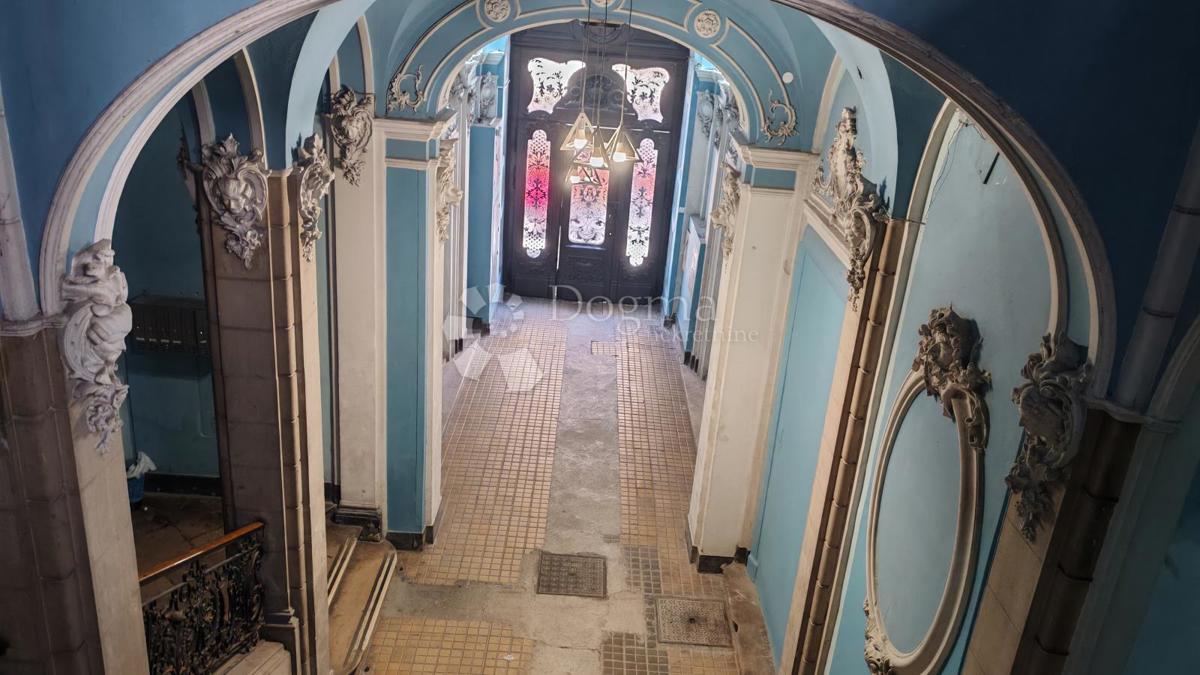 Allogio Centar, Rijeka, 72,10m2