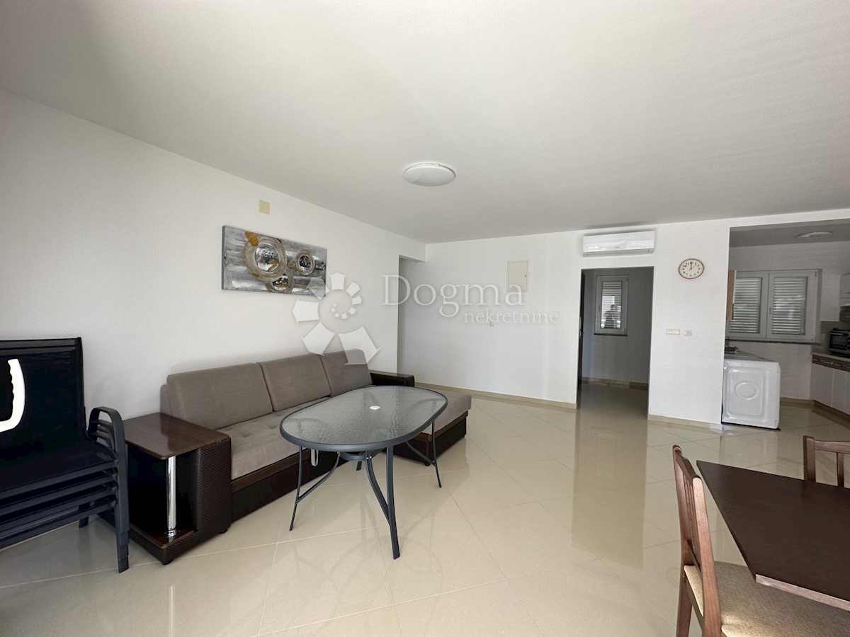 Appartamento Smokvica Krmpotska, Novi Vinodolski, 96m2