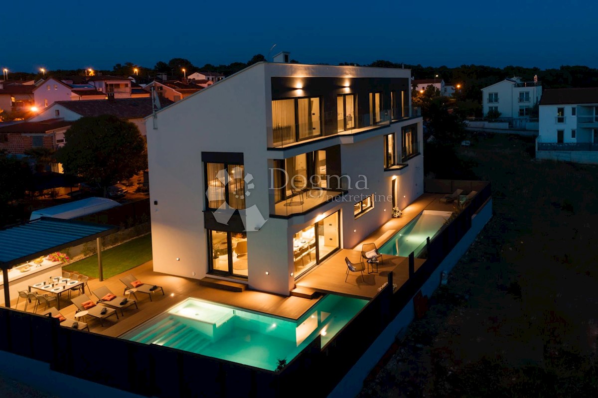 Casa Poreč, 316,21m2