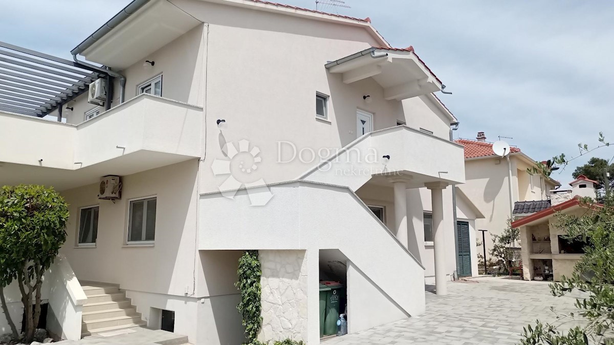 Casa Vodice, 359,73m2